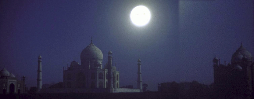 Taj Mahal Moonlight Tour